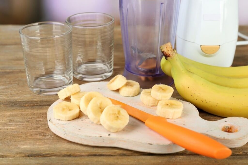 how to make banana milkshake