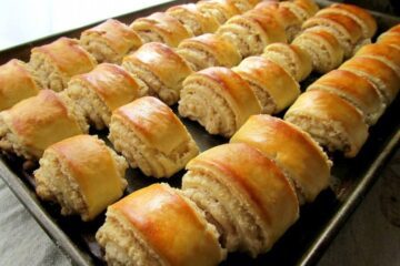 Armenian nazook bread