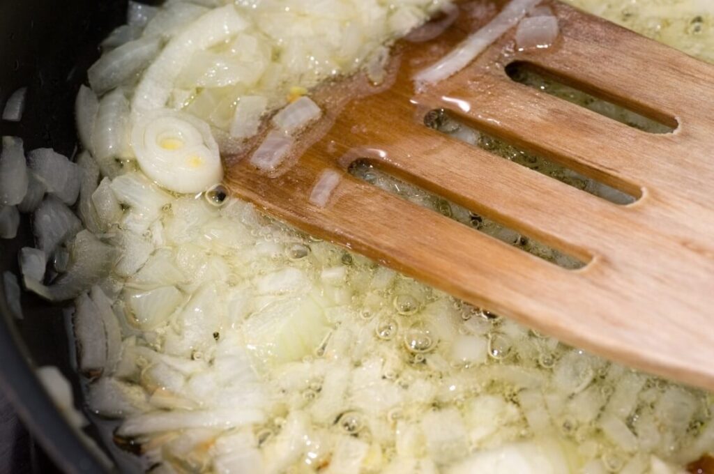 how to sauté onion